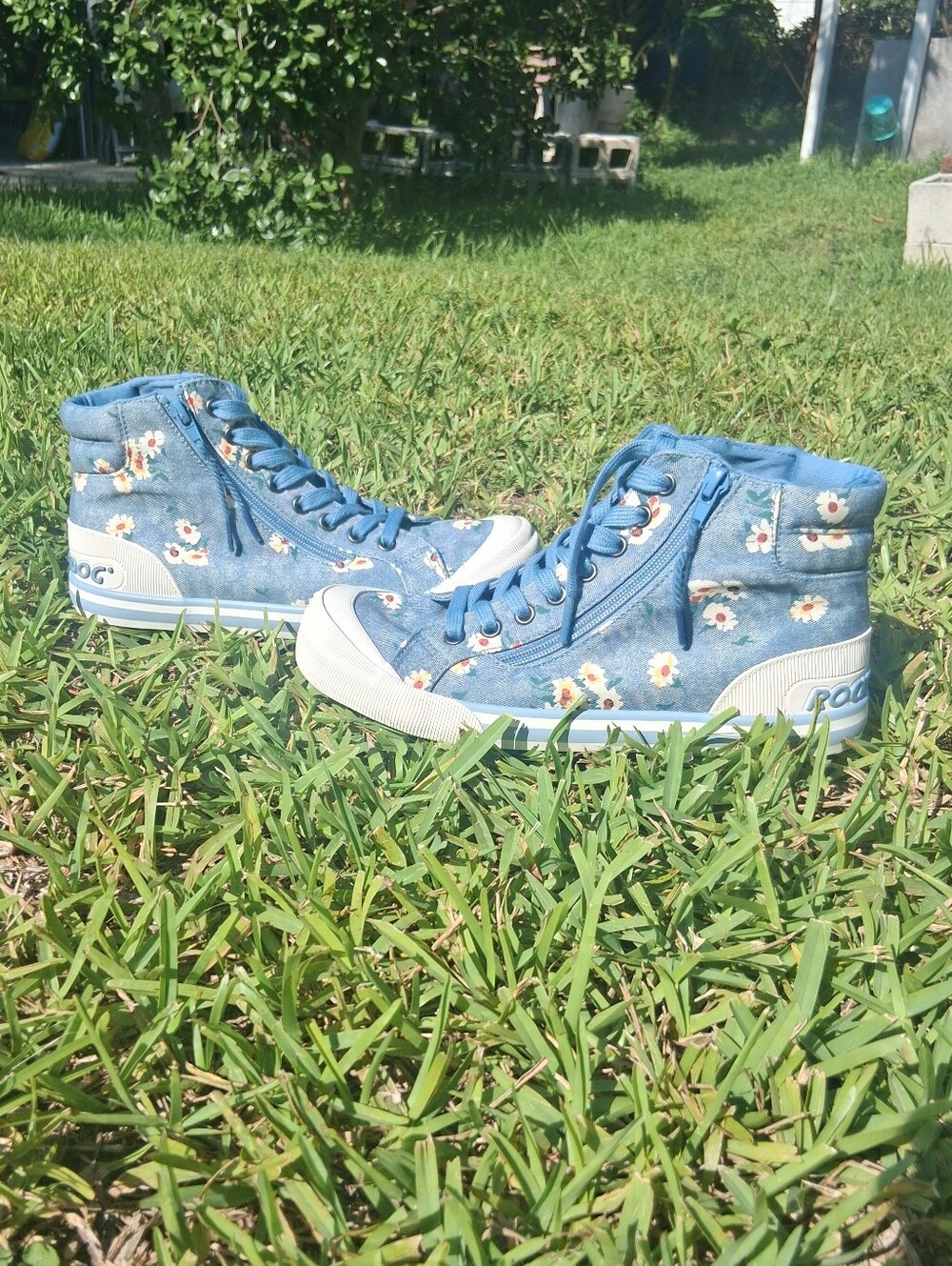 Rocket Dog Blue Floral High-Top Sneakers - Picture 3 of 6